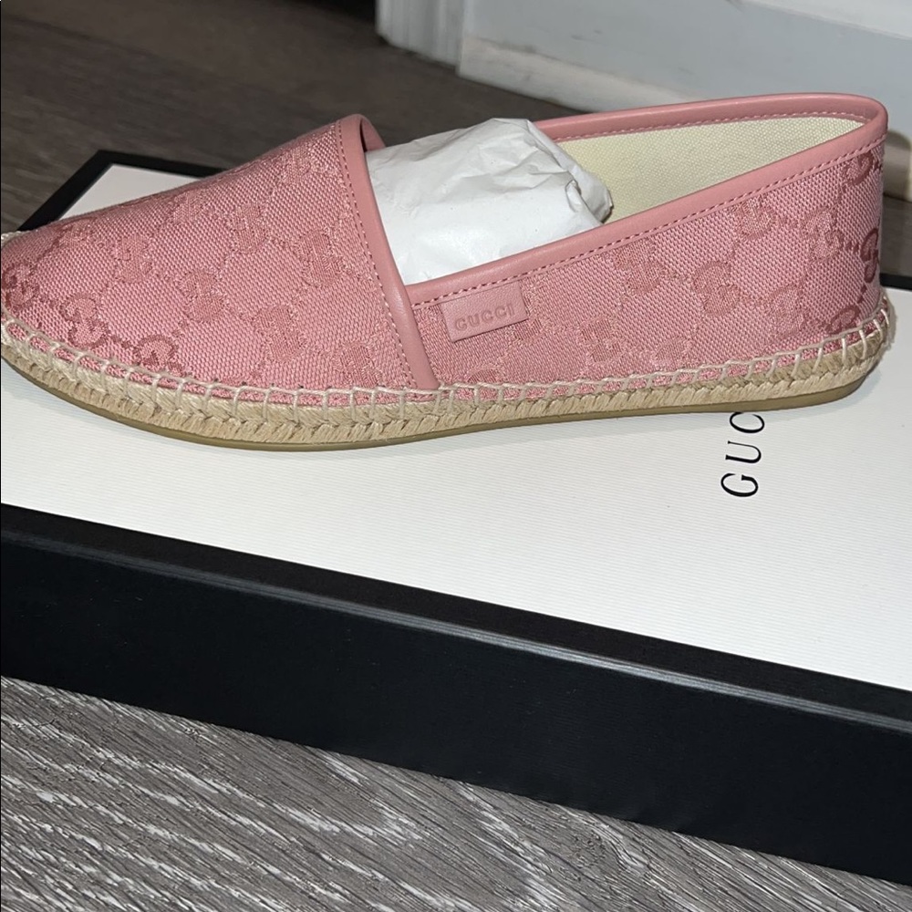 COPY - COPY - Pink Gucci flats